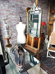 Photo n°9 de antiquités brocante à La Crèche (Magasin d'antiquités)