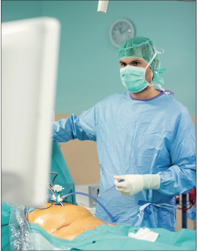 Dr Maxime WARLAUMONT - Chirurgie Viscérale et Digestive