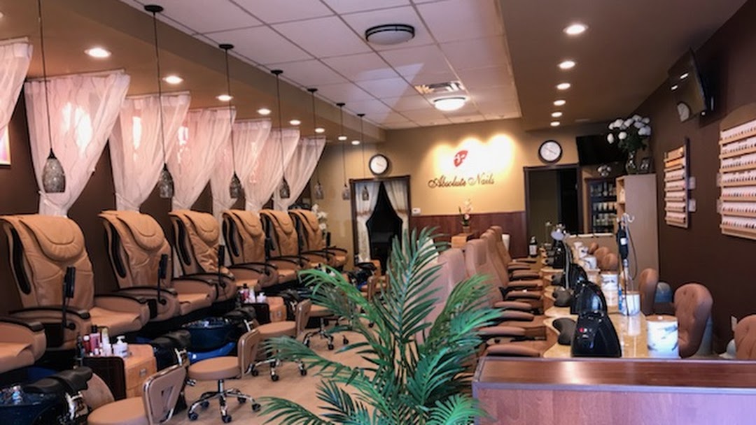 Nail Salon - wide 5