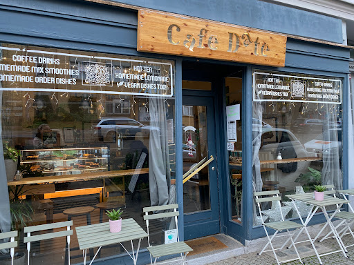 Cafe Date - Visual