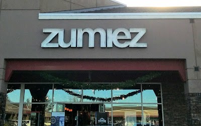 Zumiez