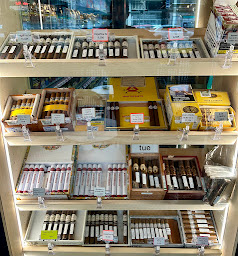 Photo n°16 de Tabac Porte d’Orléans - Cave à cigares à Paris (Bar sportif)