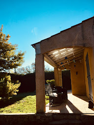 Photo n°1 de Defaut Sandrine OSTÉOPATHE D.O. à Saint-Maximin-la-Sainte-Baume (Ostéopathe)