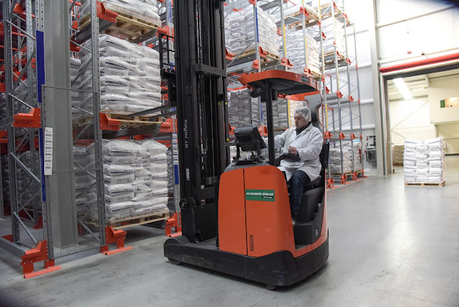 Kooiker Logistiek Warehousing B.V. - Koeriersbedrijf