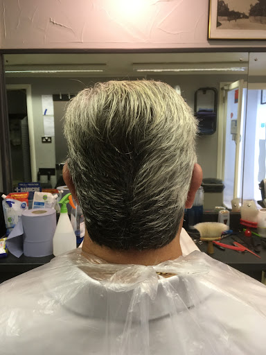 Justin Lord Barbers - Thumbnail