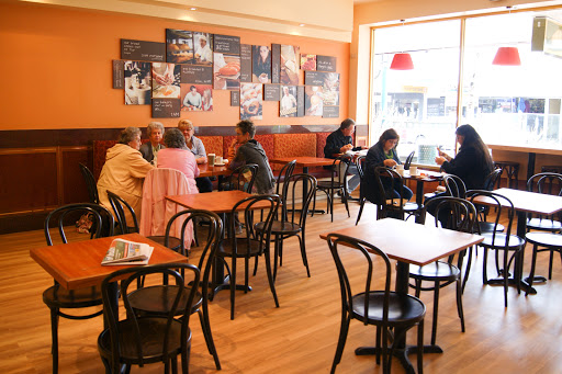 Bakery & Cafe – Banjo’s Burnie