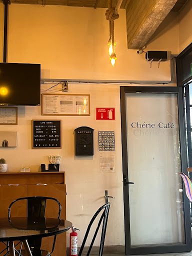 Chérie Café