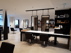 Photo n°28 de Stephan à Nay (Salon de coiffure)