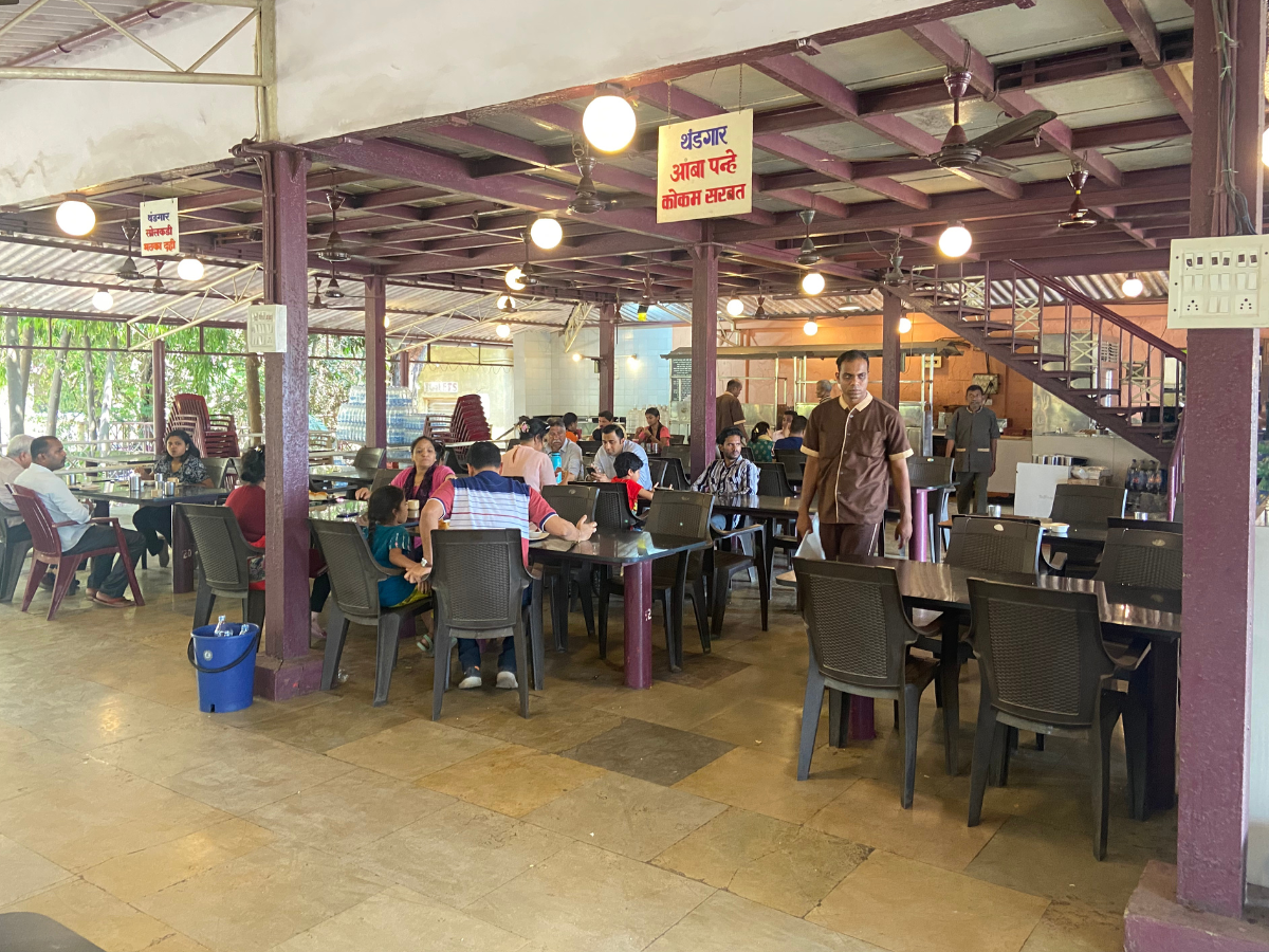 Kamath Govinda Pure Vegetarian Restaurant