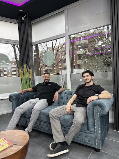 The Men’s Corner Barbershop