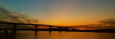 Photos of Dapdapia bridge