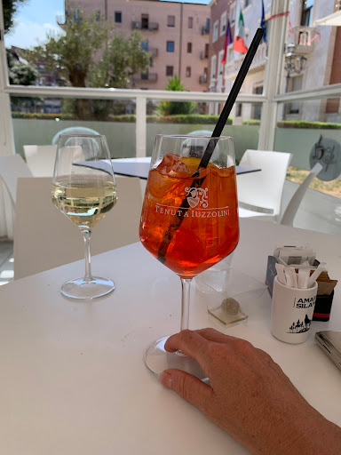 Jf Cafe Gallery - Italy