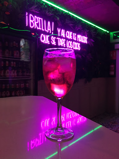 Frida Ubrique - Thumbnail