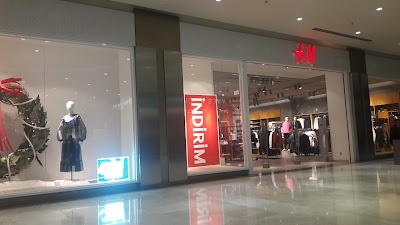 H&M