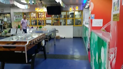 Photos of 荃灣迪高保齡球場 US Dacos Bowling Centre