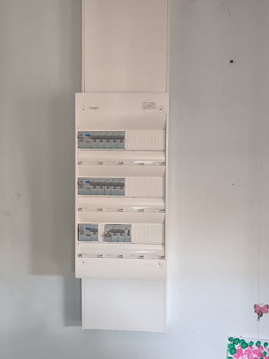 Photo de Elec Tech à Tercé (86800)