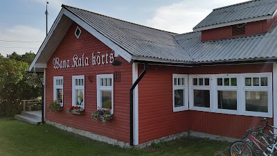 Photos of Wana Kala K&otilde;rts