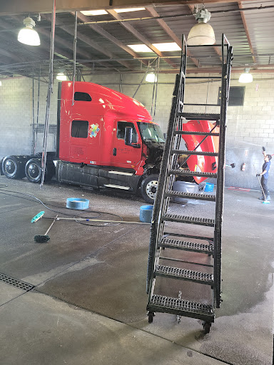 Little Sisters Truck Wash Hesperia - Thumbnail