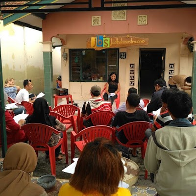 Photos of Sell ​​Books Literature (#KedaiJBS)