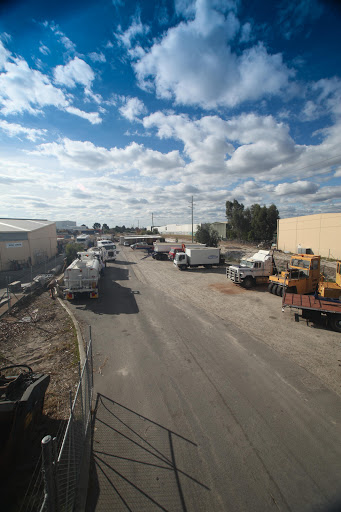 Truck and Plant - Thumbnail
