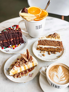 Teds Rotterdam - Op het Dak - All Day Food & Drinks by null