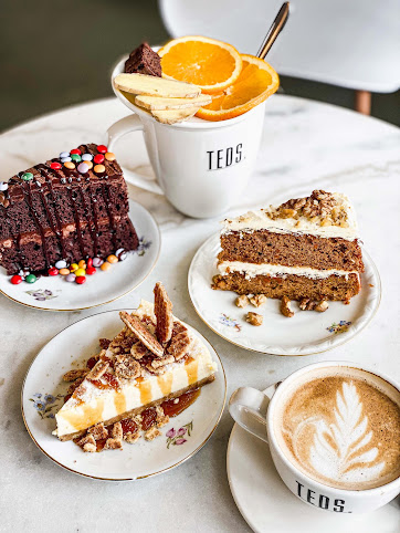 Teds Rotterdam - Op het Dak - All Day Food & Drinks by null