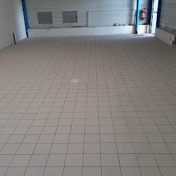 Photo n°29 de VERRIER CARRELAGE à Vaas (Carreleur)