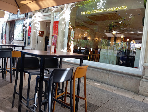SLY Tapas, Copas y Habanos - Thumbnail