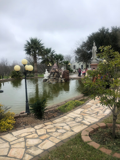 Chua Lien Huu Tinh Do Temple - Thumbnail