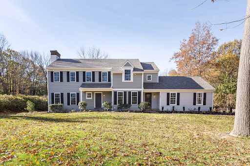 Right-on Roofing LLC