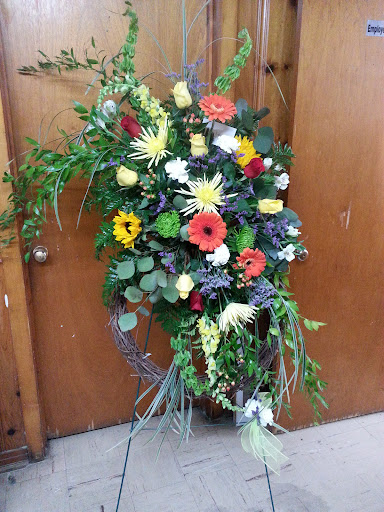 Colors of Life Flowers and Gifts/Eva's Designs - Thumbnail