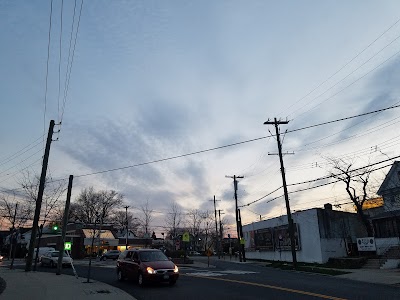 Forest Avenue Shoppers Town