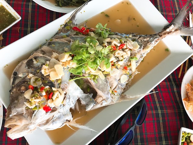 Chow Lay Seafood Restaurant
