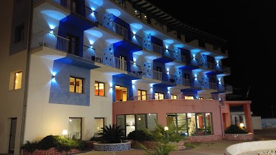 Photos of Tus'Hotel