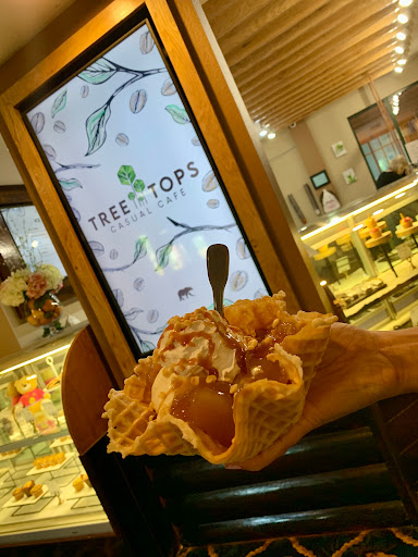 Treetops Cafe - Visual