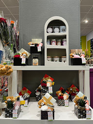 Photo n°4 de LA HALLE AUX FLEURS à Rochefort (Fleuriste)