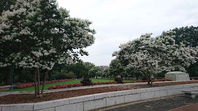 Upper Senate Park