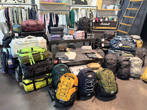 Photo n°5 de Grand Central à La Valette-du-Var (Magasin de vêtements pour femmes)