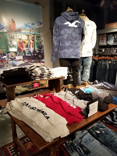 Hollister Co.