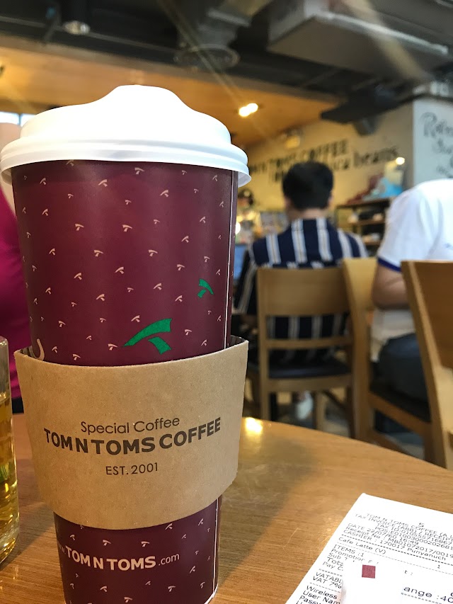 Tom N Toms Coffee