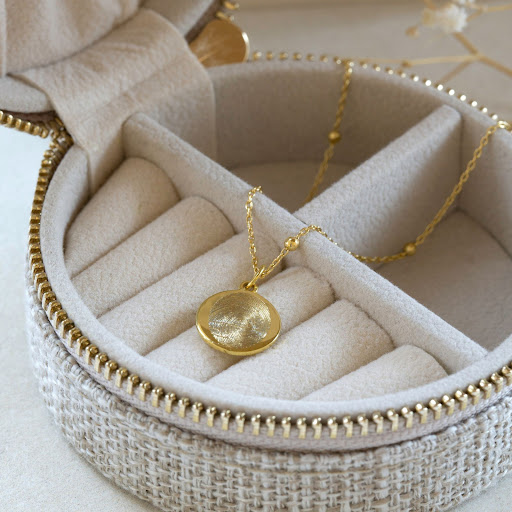 Salome Schmuck - Germany