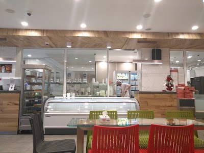 Photos of آبمیوه بستنی فروشی طلاب