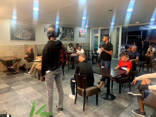 Photo 5 - SO BURGER AUCAMVILLE