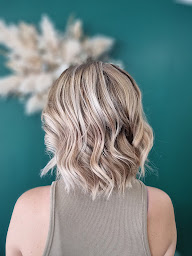 Photo n°13 de Nb studio coiffure à Orange (Salon de coiffure)