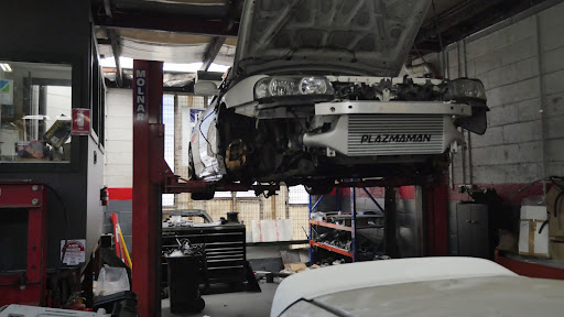 Dee's Automotive Pty Ltd - Thumbnail