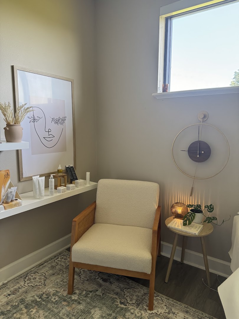 Esthetics with Anna photo 2