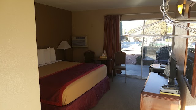 Lake Powell Canyon Inn - Page