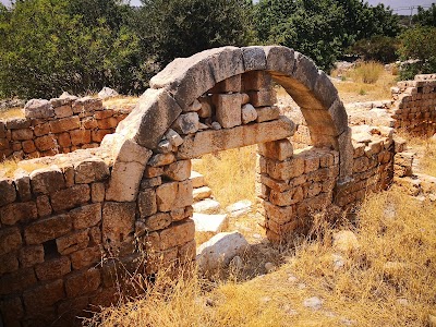 Zeus Tapınağı Ve Kilise