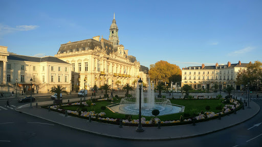 NLC NOTAIRES LOIRE CONSEILS TOURS: Me LAFFON-DECHESNE, Me BARAT-RENON, Me BARBARANT, Me LETEUIL et Me GUIGNARD, Notaires - Thumbnail