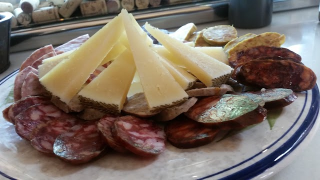 El Sorbo bodega & vermutería